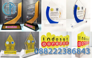 plakat-akrilik-custom-di-bandung