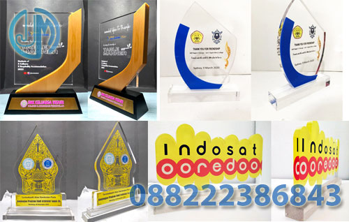 plakat-akrilik-custom-di-bandung