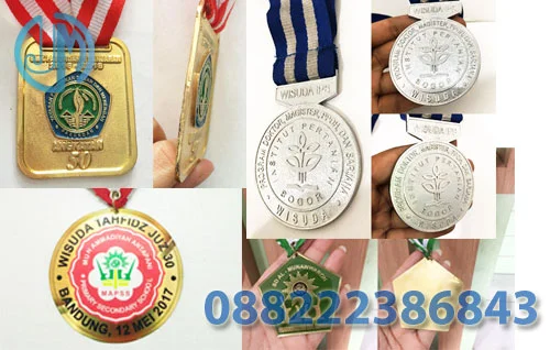 Medali Wisuda